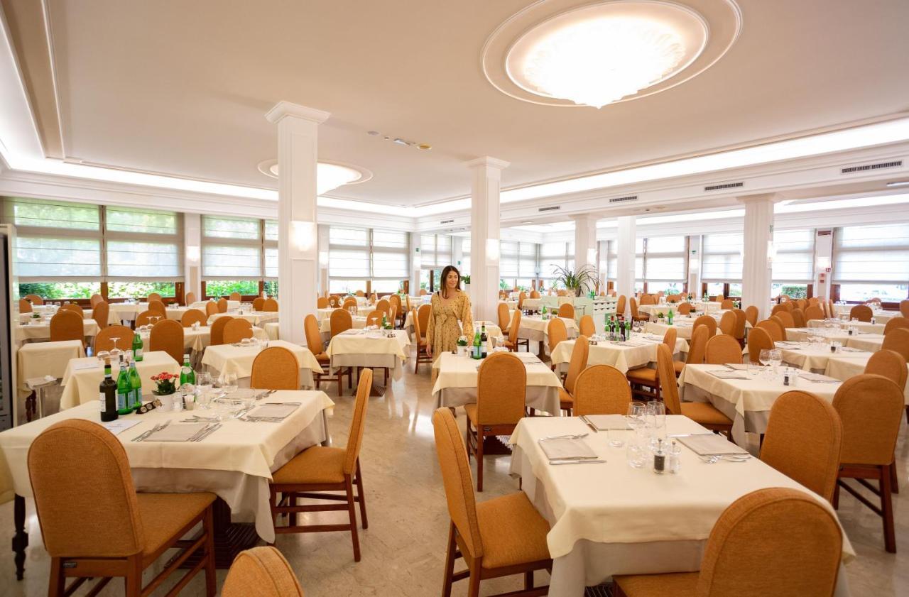 Hotel Terme Antoniano Монтегрото Терме Екстериор снимка